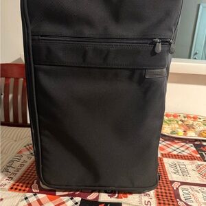 Briggs & Riley Black Travel Bag